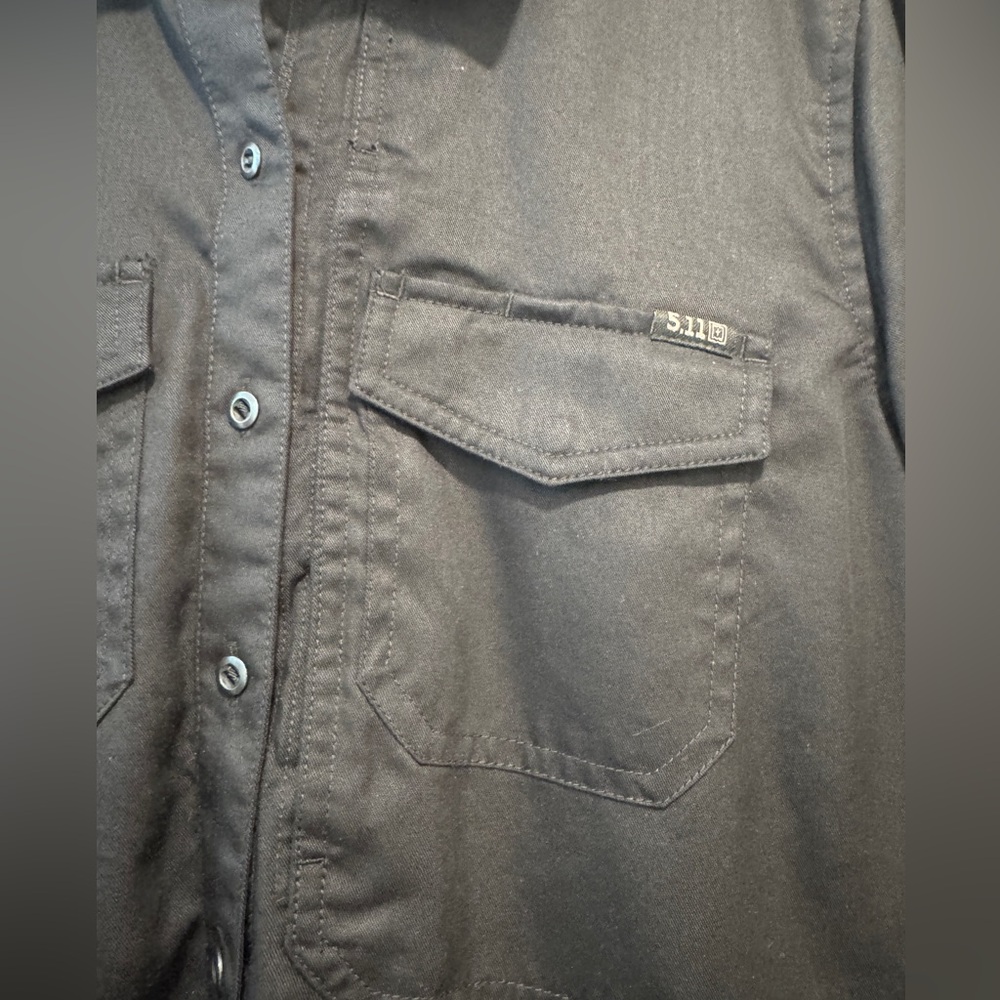 NWOT 5.11 Tactical Women’s Button Down Long Sleeve Shirt Black Size S - Picture 6 of 10